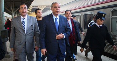 مساعد وزير الداخلية يقود جولات مفاجئة بالمترو والسكة الحديد