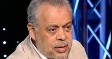 أشرف زكى ومجلس إدارة المهن التمثيلية يرفضان استقالة هشام سليم