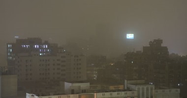 عاصفة ترابية شديدة وسقوط أمطار بمحافظة بنى سويف