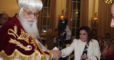 بالفيديو. قنصل مصر بهولندا يشارك فى احتفال الكنيسة بعيد الميلاد
