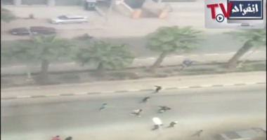 بالفيديو.موقع"انفراد" ينشر لحظة إطلاق النار على 40 سائحا أمام فندق بالهرم