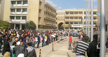 فتح التظلمات لرابعة حقوق جامعة الزقازيق بعد تظاهر الطلاب ضد النتيجة 