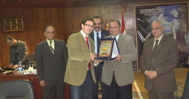 مشروع للتعليم عن بعد بين جامعتى طنطا وموسكو للعلوم الإنسانية