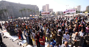 خطيب التحرير يدعو الشعب المصرى للتصويت بـ"نعم" على الدستور