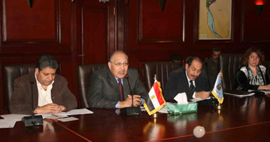 الأقصر تتزين احتفالا باستضافة الدورة الثانية للمهرجان الدولى للسينما الأفريقية بالمحافظة