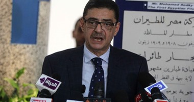 تفويض محمود طاهر بالاتصال مع محافظ جنوب سيناء لإنشاء منتجع للأهلى