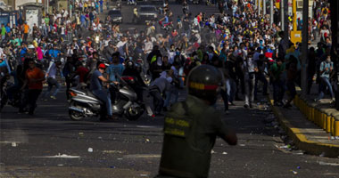 الحكومة والمعارضة فى فنزويلا تتبادلان اتهامات بالمسئولية عن مقتل محتجين