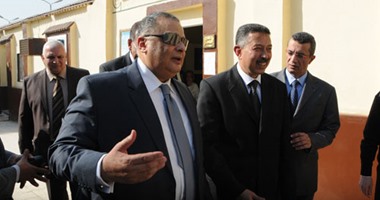 ننشر صور زيارة وزير العدالة الانتقالية لمجمع سجون طرة