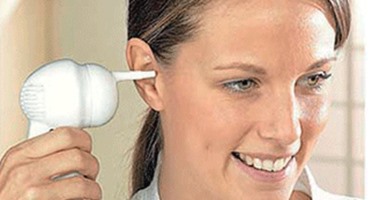 كيف تنظف أذنيك بطريقة صحيحة؟
