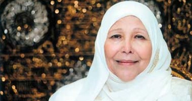 مفتي الجمهورية ينعى الداعية الإسلامية الدكتورة عبلة الكحلاوي