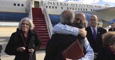 بالصور.. الكوبيون سعداء بإعادة العلاقات مع واشنطن