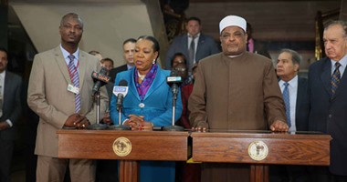 عباس شومان لرئيس أفريقيا الوسطى: الأزهر معنى بأمر المسلمين فى العالم