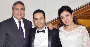 نجوم الرياضة والفن و السياسة و الإعلام في زفاف محمود بدر