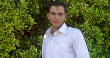 "خالد" يدير مسابقة بالجهود الذاتية لتشجيع الناس على حب اللغة العربية