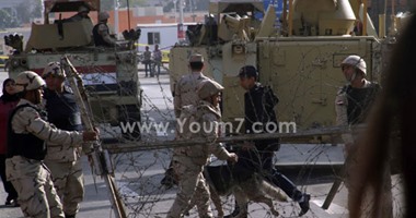 قائد المنطقة المركزية العسكرية يتفقد ميدان التحرير والمتحف المصرى