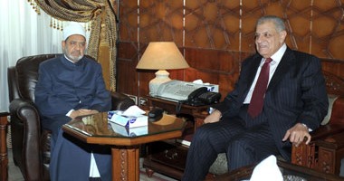 رئيس الوزراء لـ "الإمام الأكبر": الأزهر أحد عناصر القوى الناعمة لمصر
