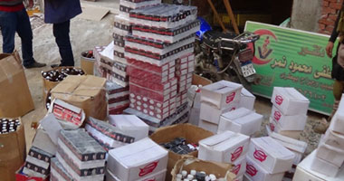 سقوط شقيقين يستخدمان صالون حلاقة لبيع أدوية غير مسجلة بالإسكندرية