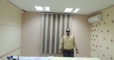 ضبط عاطل بالجيزة استولى على بضائع بـ3 ملايين جنيه عن طريق شيكات مزورة