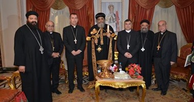البابا تواضروس يستقبل فى الإسكندرية وفدًا من الكنيسة الكلدانية العراقية