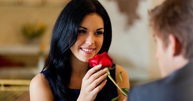 4 نصائح لتكونى أكثر رومانسية مع شريك حياتك