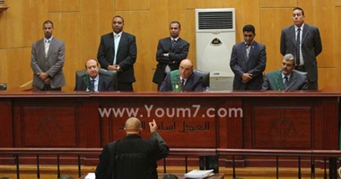 محاكمة محمد مرسى وجماعته بقضية الاتحادية