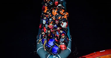 انقاذ 2000 مهاجر من الموت غرقا فى البحر المتوسط