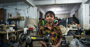 ديلى ميل ترصد بالصور عمالة الأطفال لصالح ماركات عالمية..ببنجلاديش