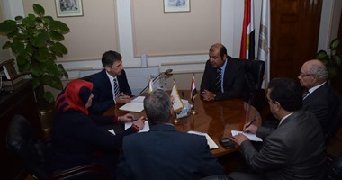وزير التموين يبحث إقامة تحالف مع قبرص لتصدير منتجات القابضة الغذائية إلى الاتحاد الأوروبى