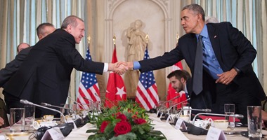 بالصور.. أوباما يدعو تركيا وروسيا إلى تجاوز خلافهما الدبلوماسى الأخير