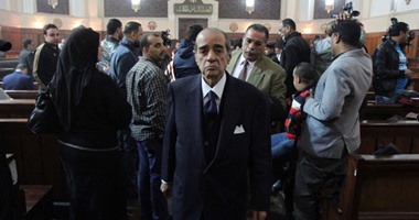 بالفيديو.. فريد الديب يصل دار القضاء لحضور طعن مبارك ونجليه بقضية القصور الرئاسية