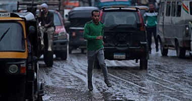 سقوط أمطار فى بعض مراكز أسيوط بسبب الطقس السيئ
