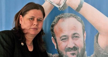 شكرى يستقبل زوجة "مروان البرغوثى" لبحث أوضاع الأسرى بالسجون الإسرائيلية