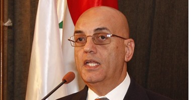 رئيس "الكتاب العرب": هولاند أكد فى لقائه بالمثقفين دعمه للنظام السياسى بمصر