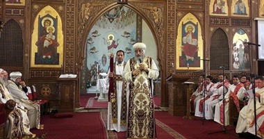 بالصور.. البابا تواضروس يعين 6 كهنة جدد للمهجر ومدينة نصر