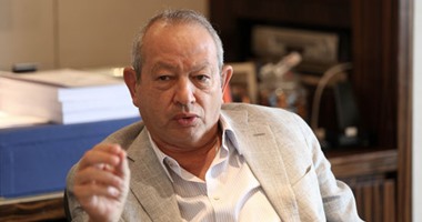 نجيب ساويرس يعد أعضاء "المصريين الأحرار" بإعادة الحزب لمساره الليبرالى