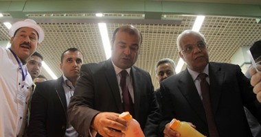 وزير التموين ومحافظ القاهرة يفتتحان سلسلة تجارية بالقاهرة الجديدة