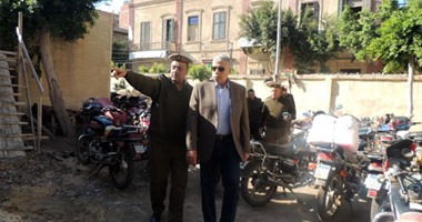 بالصور.. مدير أمن الغربية يتفقد مركز شرطة طنطا ويستمع لمشاكل المواطنين