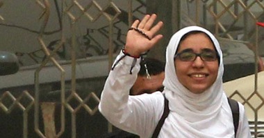 دفاع إسراء الطويل: ضابط شرطة يتأكد من تواجدها بالمنزل مرتين يوميا
