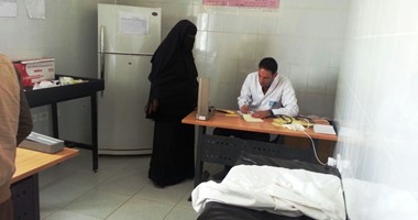 بالصور.. توقيع الكشف الطبى على 824 مريضا بوسط سيناء بالمجان