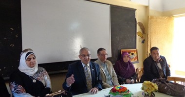 قافلة بجامعة المنوفية تزور معهد فتيات قويسنا الأزهرى لتنمية مهاراتهن الفنية