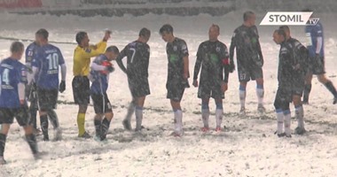 بالفيديو.. مباراة مجنونة فى بولندا تحت العواصف الثلجية