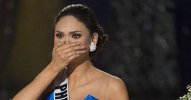 بالفيديو والصور.. شاهد رد فعل ملكة جمال الكون عام 2015 بعد إعلان خسارتها بالخطأ