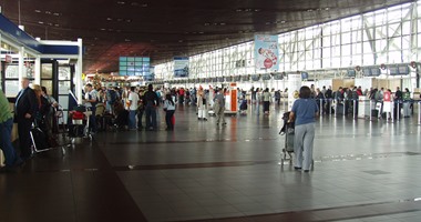 مطارات تشيلى تعود للعمل بعد انتهاء إضراب العمال