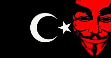 أنونيموس يعلن مسئوليته عن اختراق المواقع التركية اعتراضا على سياسة أردوغان