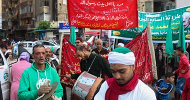 بالصور.. مسيرة للطرق الصوفية احتفالا بالمولد النبوى بالإسكندرية
