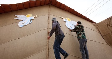 البهجة تواجه الحرب.. احتفالات الكريسماس تعيد الروح لسوريا ولبنان 