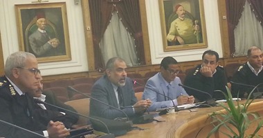 محافظ القاهرة لـ"سكان تل العقارب":الناس جابت أهلها من البلد لما سمعت عن التسكين