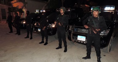 قوات الأمن تتعقب "خلايا مسلحة" داخل مدينة العريش