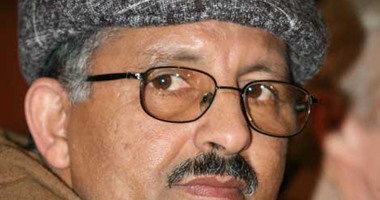 رئيس اتحاد الكتاب الجزائرى يتعرض لوعكة صحية فى الإمارات