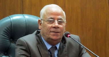محافظ بورسعيد ينذر أصحاب محلات قطع غيار السيارات غير المرخصة بـ"القابوطى"